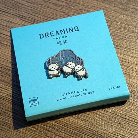 dreaming - panda enamel pin